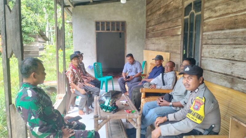 Bhabinkamtibmas Pasir limau Kapas Temui Warga, Dalam Rangka Cooling System.