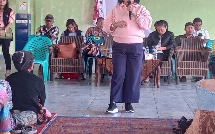 Nyatakan Sikap Kaum Perempuan di Bangun Saribu Tetap Dukung Pasangan Cabup RHS – AZI