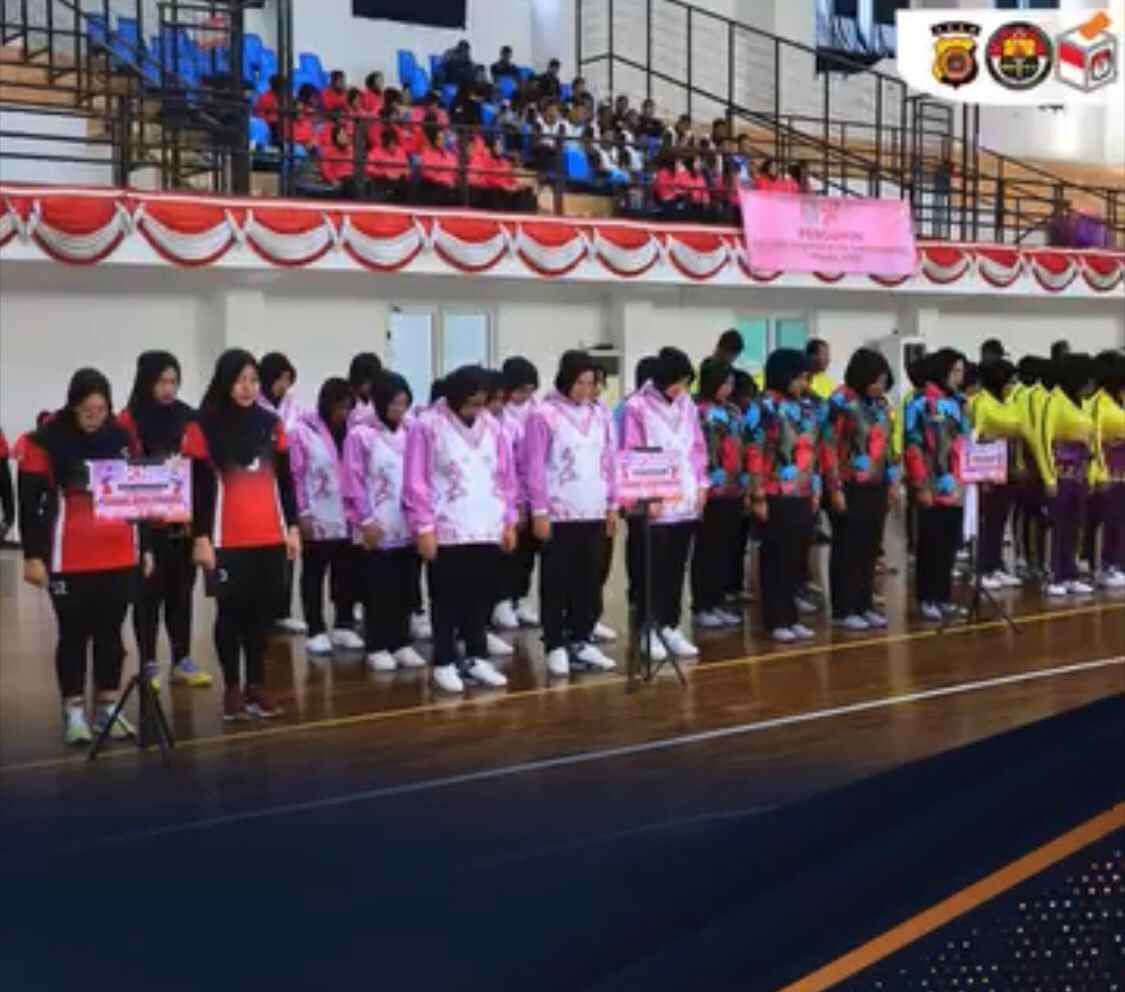 Kapolda Aceh Irjen Pol Drs Achmad Kartiko SIK MH menghadiri Pembukaan Pertandingan Bola Voli Bhayangkari Se-Daerah Aceh