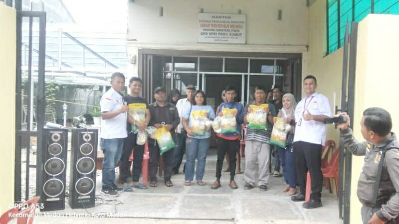 *Bakti Sosial Pembagian SEMBAKO DPC Asosiasi Pengusaha Mikro Kecil dan Menengah Mandiri Indonesia (APMIKIMMDO) Kota Medan Bersama Media Pendamping News ” MPnews” dan Metropos 24*