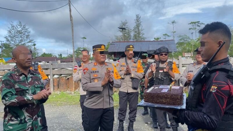 MARINIR HABEMA SAMBUT HANGAT KUNJUNGAN POLRES YAHUKIMO
