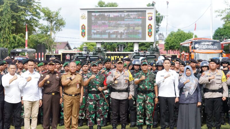 Pangdam XII/Tpr bersama Kapolda Kalteng Pimpin Apel Kesiapan Pengamanan Pilkada Serentak