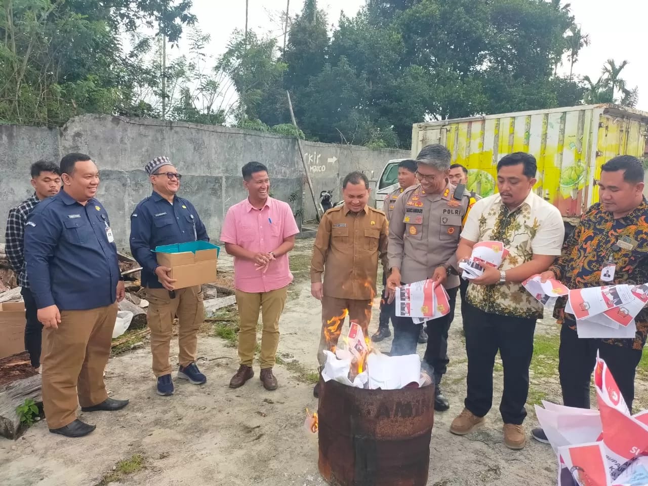 KPU Dairi Musnahkan Surat Suara Lebih & Rusak Pilkada 2024 