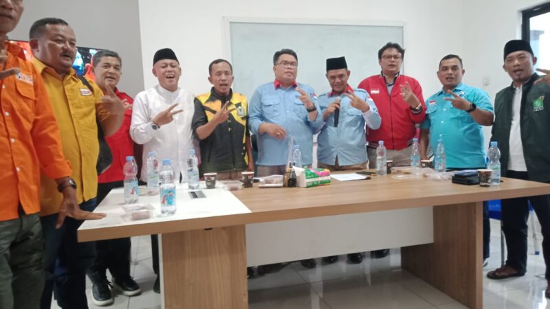 *Tim Pemenangan Asri Ludin-Lom Lom Deklarasi Kemenangan,Partai Pendukung akan Lakukan Pengawasan Ketat di PSS dan PSL*