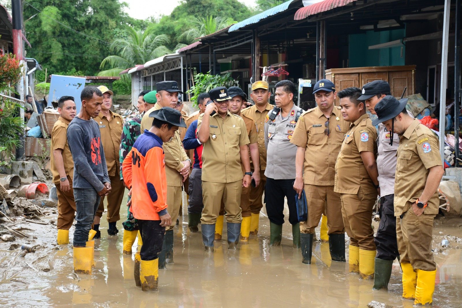 Pj Bupati Tinjau Situasi & Kondisi Pascabanjir di Perumahan Villa Patumbak Permai