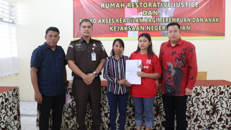 Dr Darmawan Yusuf dan Kejari Sukses Harmonisasi Sosial Lewat Restorative Justice, Mahasiswi Lanjut Kuliah