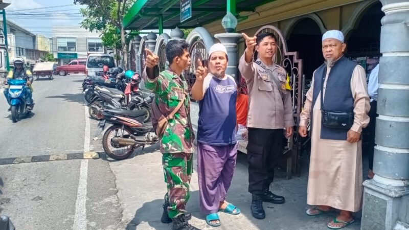 Datangi, Dekati Sayangi, Inilah Cara Babinsa Joyotakan dekat Dengan Tokoh Agama