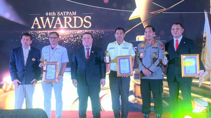 *PALMCo Regional 1 Raih Penghargaan Penguna Jasa Satpam Terbaik 2024 dari Kapoldasu*