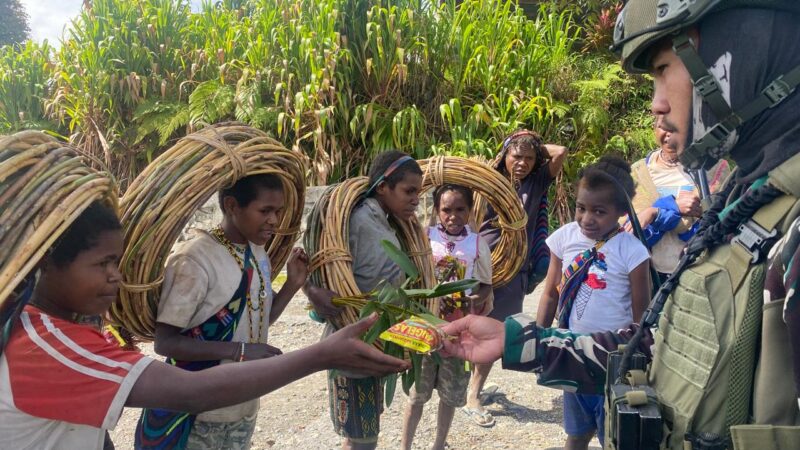 Komsos Habema Tingkatkan Silaturahmi Dengan Warga Mindau
