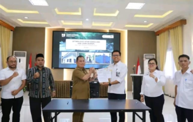 Pj Bupati Dairi TandaTangani Serah Terima Pengelolaan Aset BMN  