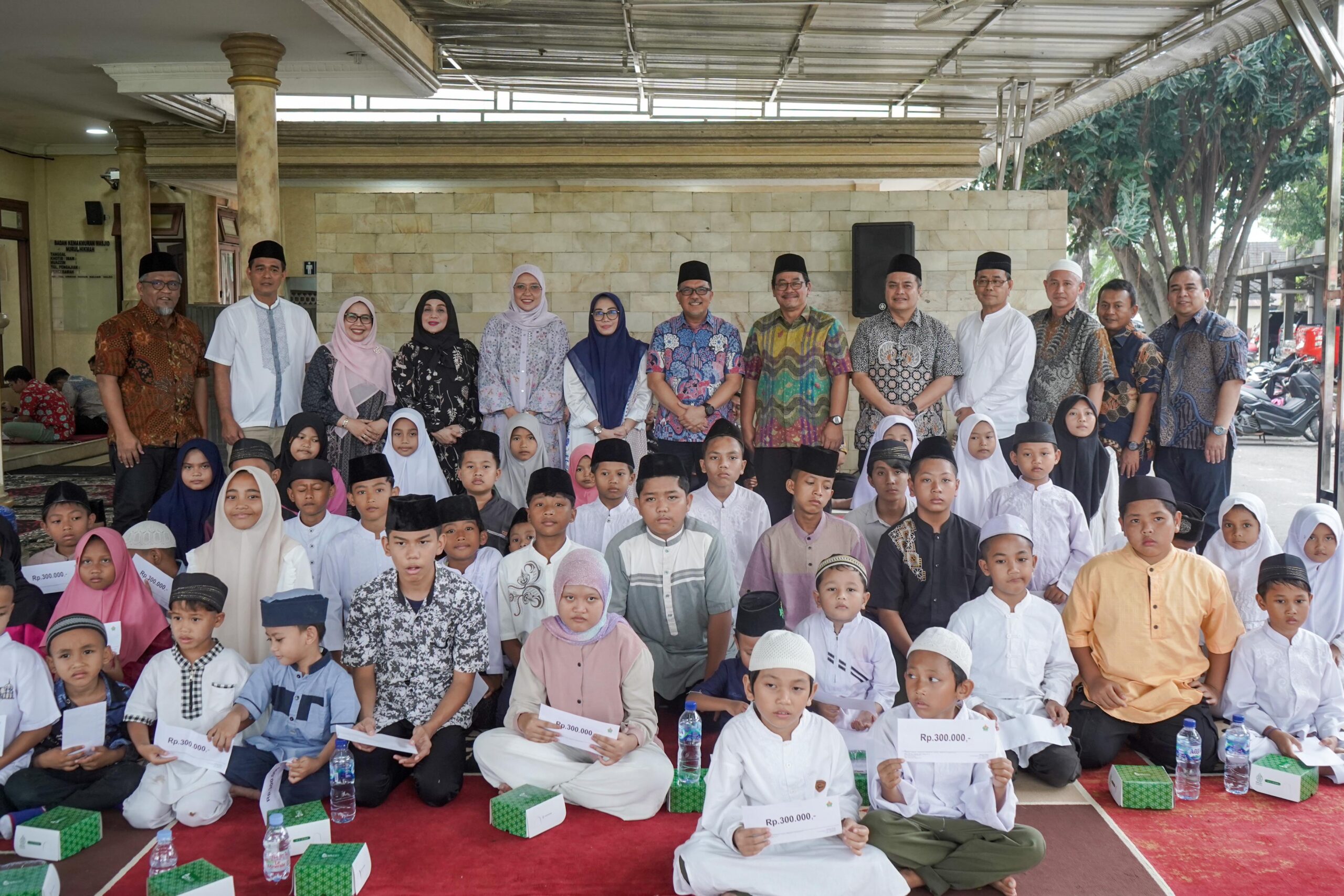 PTPN IV Regional 1 Peringati Isra’ Mi’raj Nabi Muhammad SAW tahun 2025 Sekaligus Sambut Kedatangan Ramadhan dengan Aksi Sosial untuk Anak Yatim