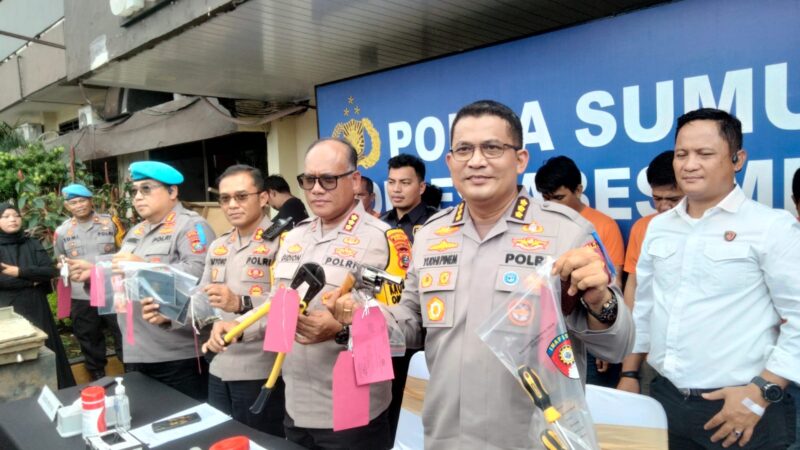 Polrestabes Medan Tembak Komplotan Spesialis Bongkar Rumah Mewah di Sukabumi Jawa Barat, Pelaku Beraksi Gunakan Senpi Medan.