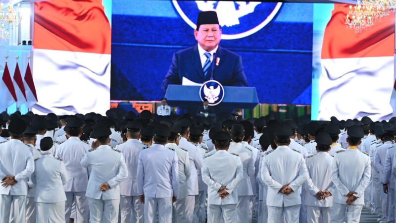*Lantik 961 Kepala Daerah, Presiden Prabowo: Tunjukkan Kekuatan Demokrasi Indonesia*