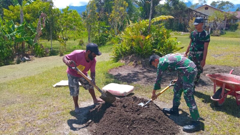 Gelar Karya Bhakti : Satgas Yonif 641/Bru Laksanakan Pembersihan Dan Renovasi Gereja Di Apapsili