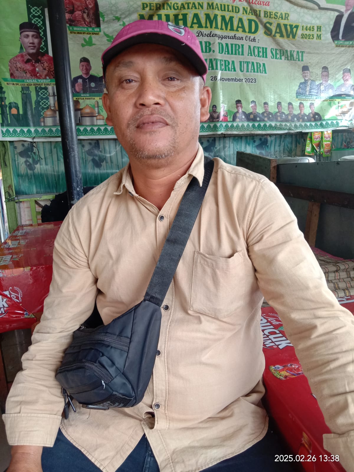 Perlu dipertanyakan Pengadaan foto Bupati dan Wakil Bupati   di Kabupaten Dairi  