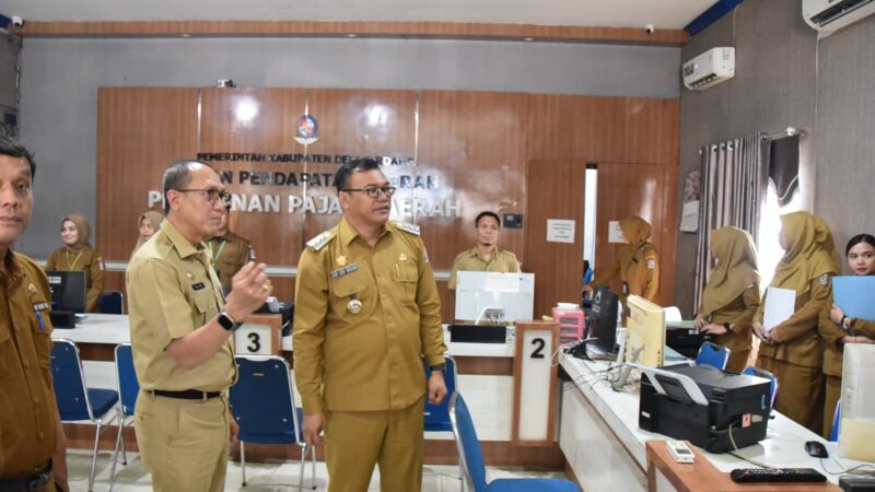*Fokus Tingkatkan Capaian Pendapatan Daerah, Bupati Asri Ludin Warning Bapenda*