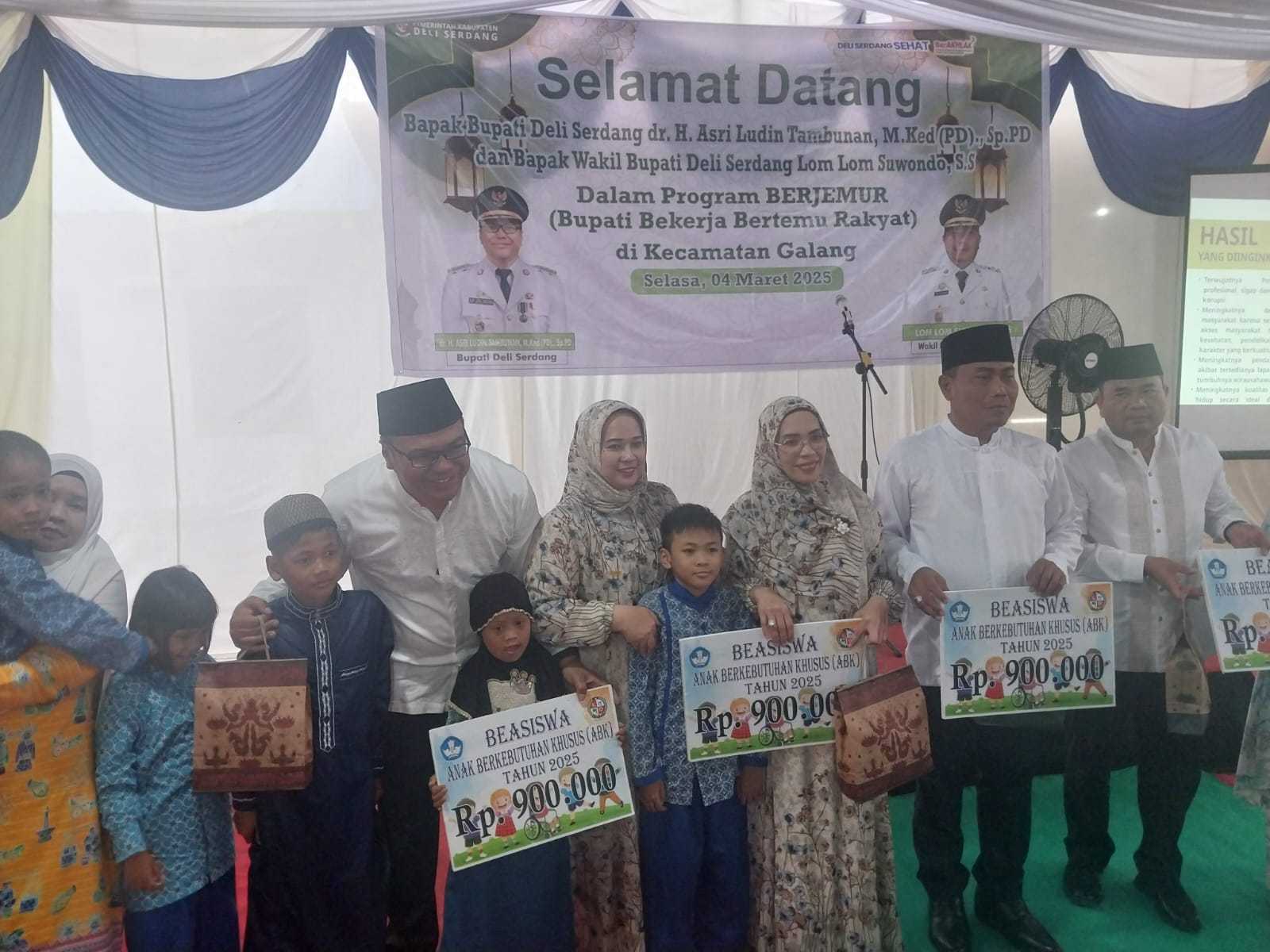 *Bupati Deliserdang Berjemur di Galang,Berbagai Bantuan Diserahkan*