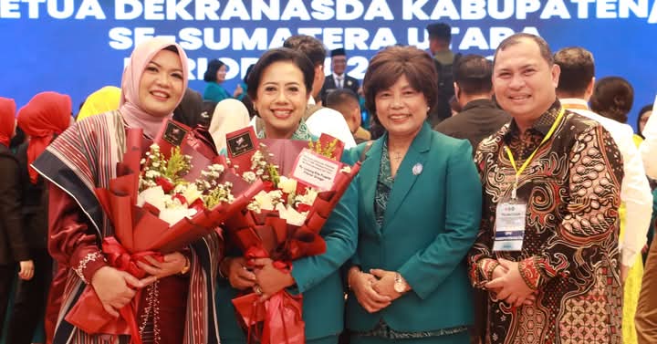 Kahyang Ayu Lantik Ny Rita Puspita Vickner Sinaga Sebagai Ketua TP PKK Kabupaten Dairi